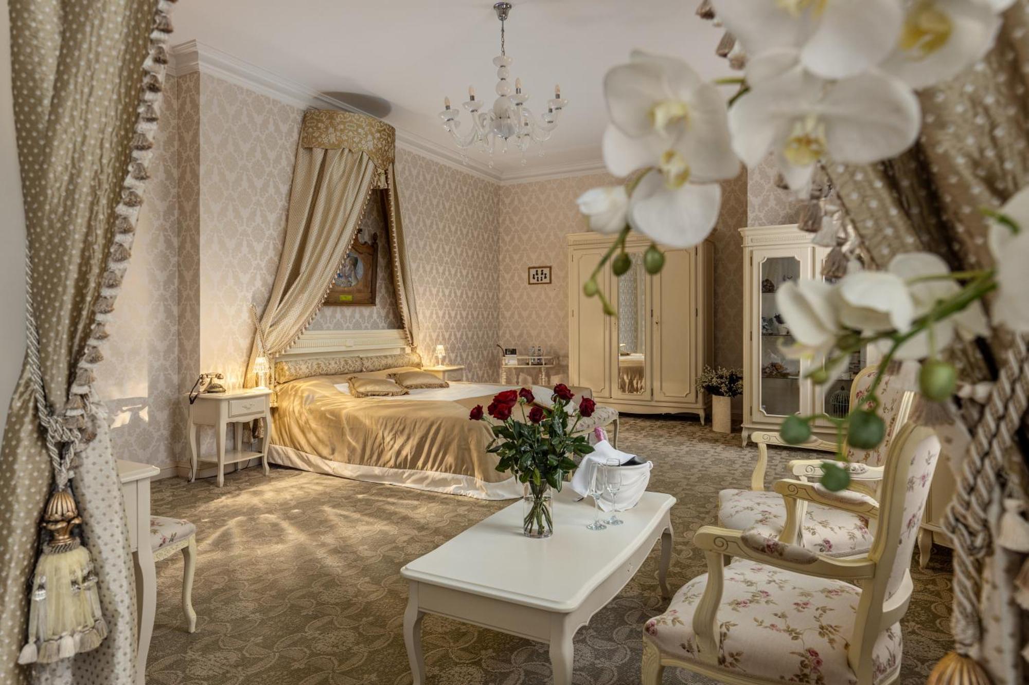 Malpils Manor Hotel Bagian luar foto